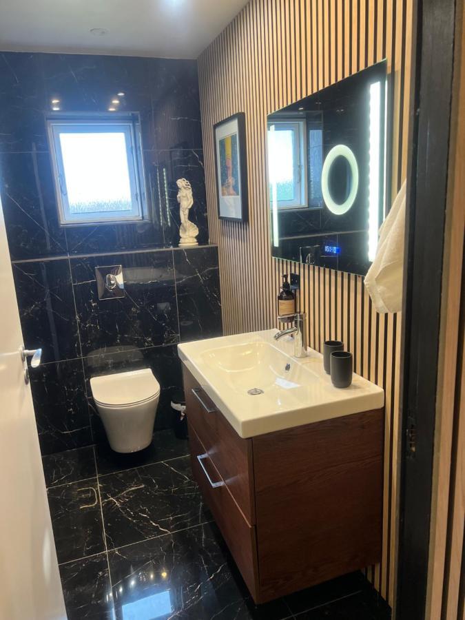 Apartament Storre Luksus Hus Ved Assens Zewnętrze zdjęcie